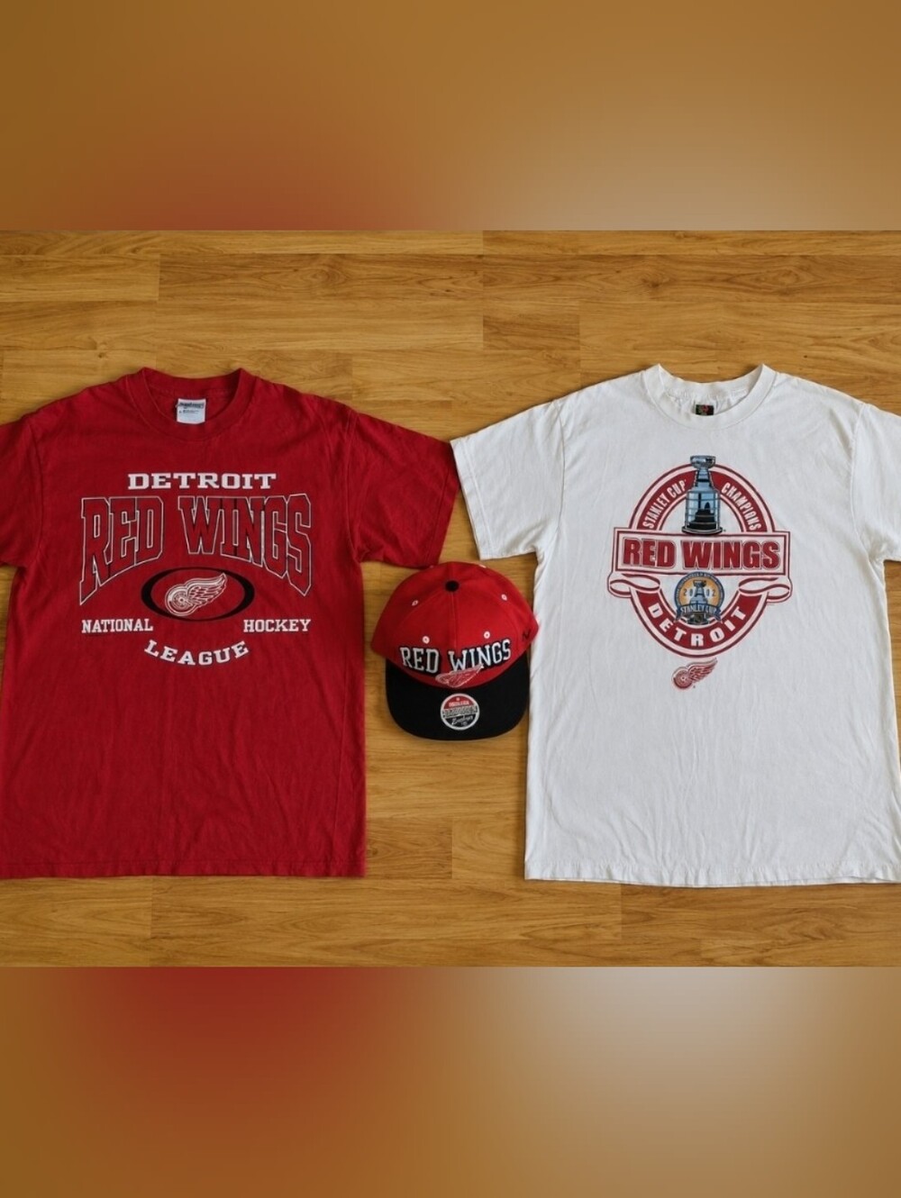 Vintage Detroit Red Wings Bundle: Stanley Cup White + Red T-shirt LARGES + Hat